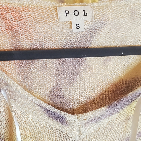 Tie Dye POL Distressed Lightweight Hooded Sweater - Picture 10 of 11